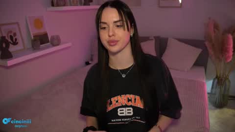 Naomi online show from 19, 2, 2025