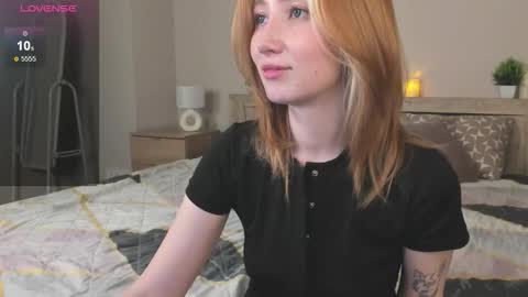 Kira  GMT 7 Mon Thu-Sun  0800am-0200pm  online show from 5, 1, 2026