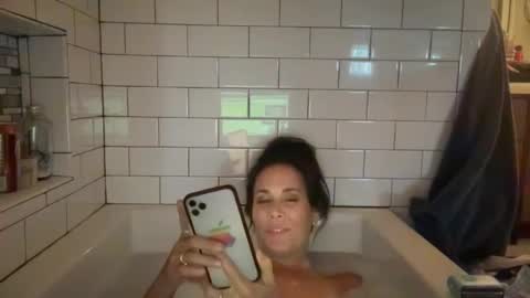 Snapshot of sayplsgdgrl chatting on 1, 12, 2024 Good Girls Say Please...and Thank You online show from 1, 12, 2024