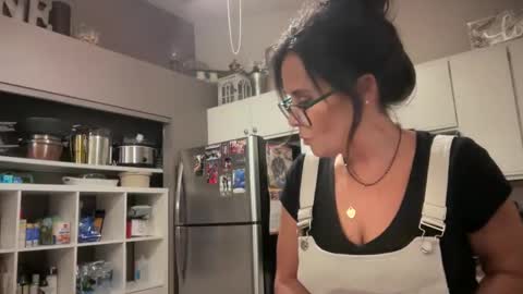 Snapshot of sayplsgdgrl chatting on 12, 3, 2025 Good Girls Say Please...and Thank You online show from 12, 3, 2025