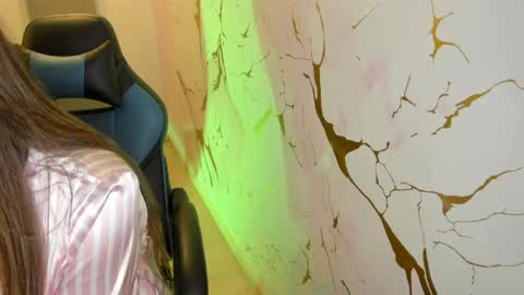 scarbadgirl_ online show from 24, 4, 2026