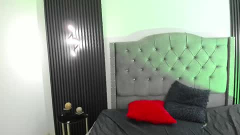 scarbadgirl_ online show from 25, 4, 2026