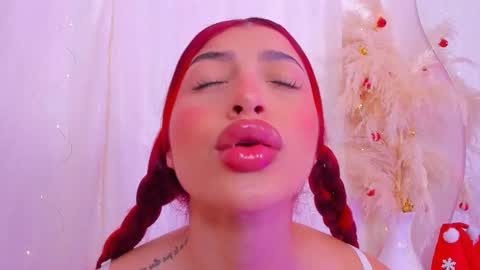 scarleett jones online show from 22, 12, 2025