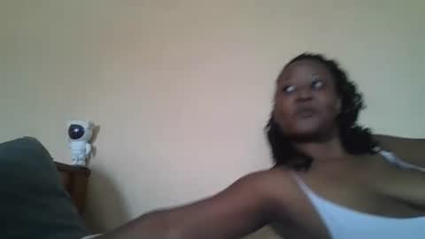 Snapshot of scarlet_25142359 chatting on 23, 10, 2025 scarlet_25142359 online show from 23, 10, 2025