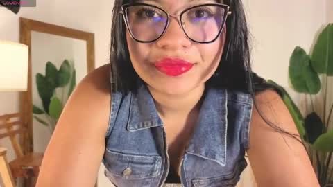 scarlet__15 online show from 5, 4, 2026