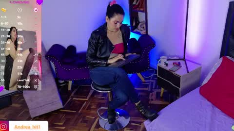 scarlet_hiit online show from 26, 5, 2026