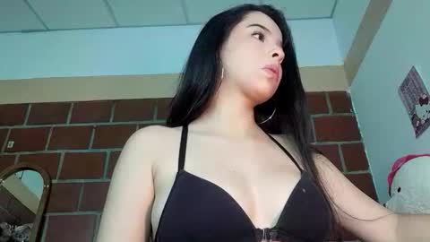scarlet_muse18 online show from 2, 5, 2026