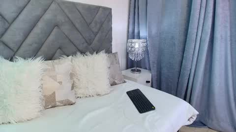 scarlet_queen7 online show from 1, 5, 2026