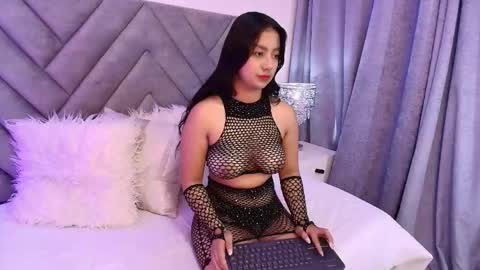 scarlet_queen7 online show from 4, 5, 2026