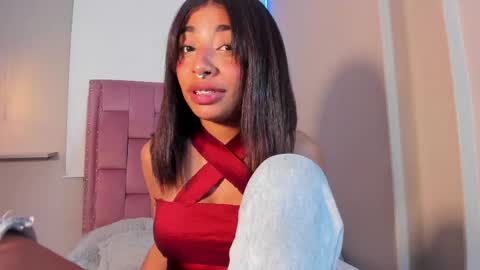 scarlet_vixen_ online show from 8, 5, 2026