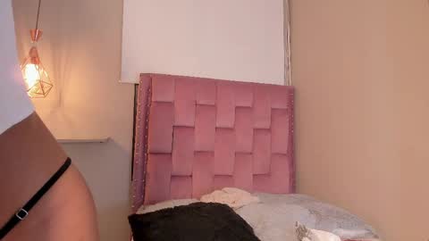 Snapshot of scarlet_vixen_ chatting on 16, 5, 2026 scarlet_vixen_ online show from 16, 5, 2026