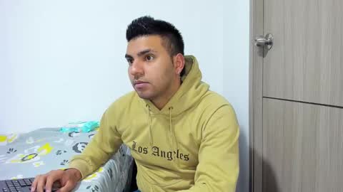 ScarletandRyan28 online show from 28, 2, 2025