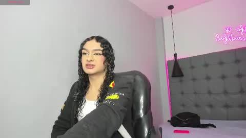 scarlet online show from 1, 7, 2026