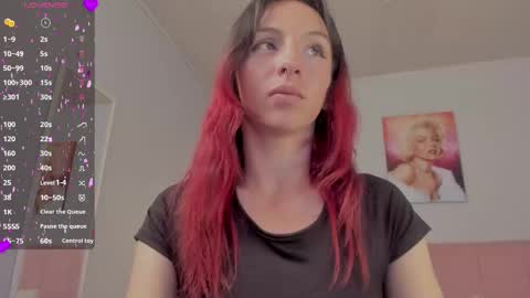 Scarlet  online show from 7, 3, 2025