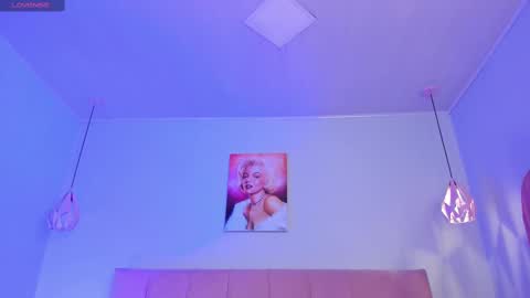 Scarlet  online show from 10, 9, 2025