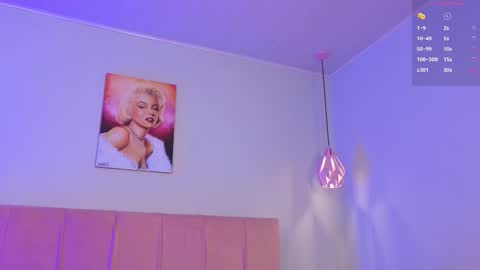 Scarlet  online show from 25, 9, 2025