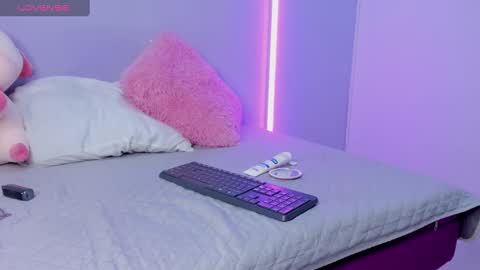 Snapshot of scarleth_red_ chatting on 5, 2, 2025 I am  Scarleth  Check mi profile online show from 5, 2, 2025