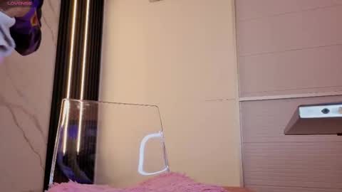 Snapshot of scarleth_red_ chatting on 17, 10, 2025 I am  Scarleth  Check mi profile online show from 17, 10, 2025