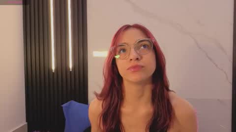 Snapshot of scarleth_red_ chatting on 23, 10, 2025 I am  Scarleth  Check mi profile online show from 23, 10, 2025