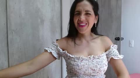 Snapshot of scarleth_xue chatting on 17, 12, 2024  Scarleth  online show from 17, 12, 2024