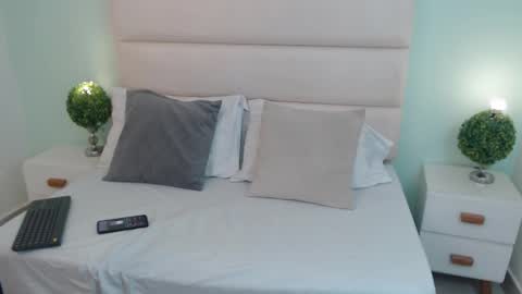 scarlet  online show from 12, 3, 2026