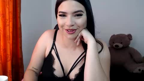 Snapshot of scarletlux_ chatting on 25, 3, 2026 Scarlet online show from 25, 3, 2026