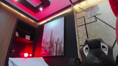 Scarlet online show from 26, 9, 2025