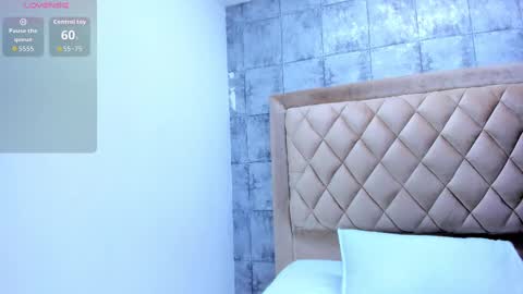 Scarlet online show from 14, 10, 2025