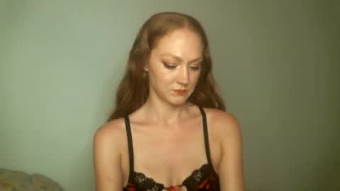 Snapshot of scarletsatine chatting on 25, 2, 2025 Scarlet Satine online show from 25, 2, 2025