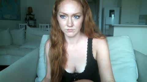 Snapshot of scarletsatine chatting on 3, 2, 2026 Scarlet Satine online show from 3, 2, 2026