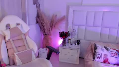 juli online show from 20, 12, 2024