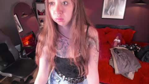 Scarlett online show from 19, 7, 2026