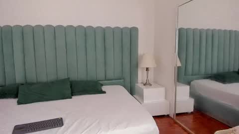 scarlett__noir online show from 3, 5, 2026