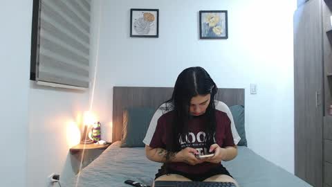 Scarlett Brown online show from 3, 4, 2026