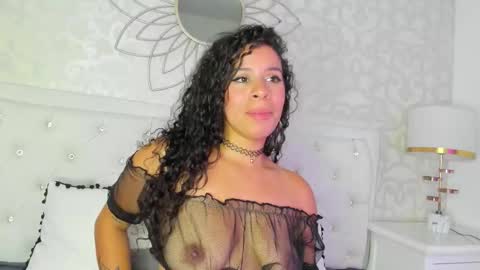 Snapshot of scarlett_d_ville chatting on 9, 3, 2026 scarlett d ville online show from 9, 3, 2026