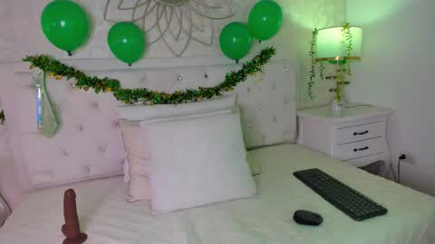 Snapshot of scarlett_d_ville chatting on 18, 3, 2026 scarlett d ville online show from 18, 3, 2026