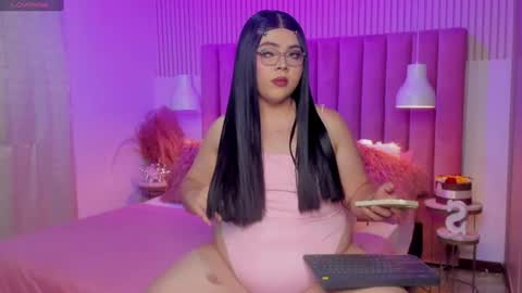 Scarlett  online show from 28, 6, 2026