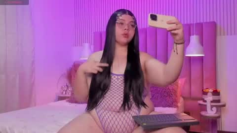 Scarlett  online show from 13, 7, 2026