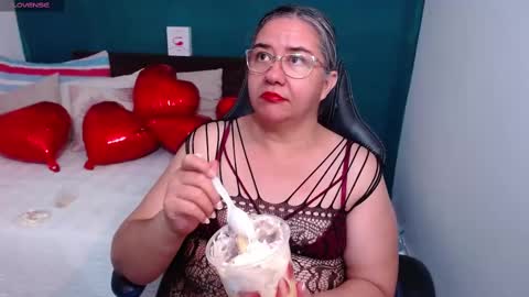 Scarlett  online show from 15, 2, 2025