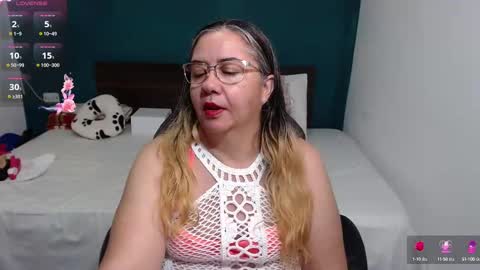 Scarlett  online show from 10, 10, 2025
