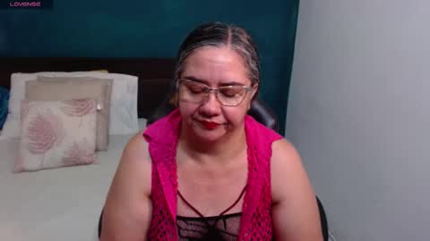 Scarlett  online show from 12, 2, 2026