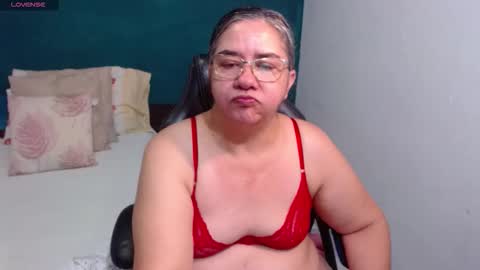 Scarlett  online show from 29, 3, 2026