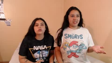 Scarlett and Jazmin online show from 8, 7, 2026