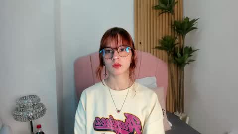 scarlett smith 3 online show from 7, 1, 2026