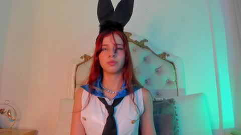scarlett smith 3 online show from 11, 4, 2026
