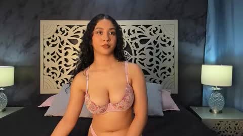 Scarlett Fever online show from 13, 1, 2026