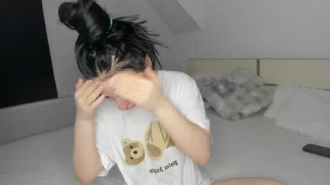 scarlettjakobs online show from 30, 7, 2026