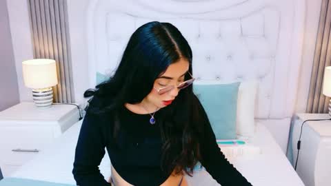 Scarlett Petrova online show from 30, 4, 2026