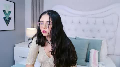 Scarlett Petrova online show from 29, 5, 2026