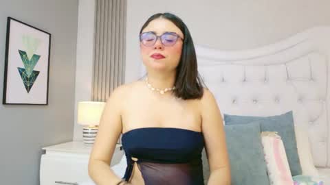 Scarlett Petrova online show from 23, 6, 2026